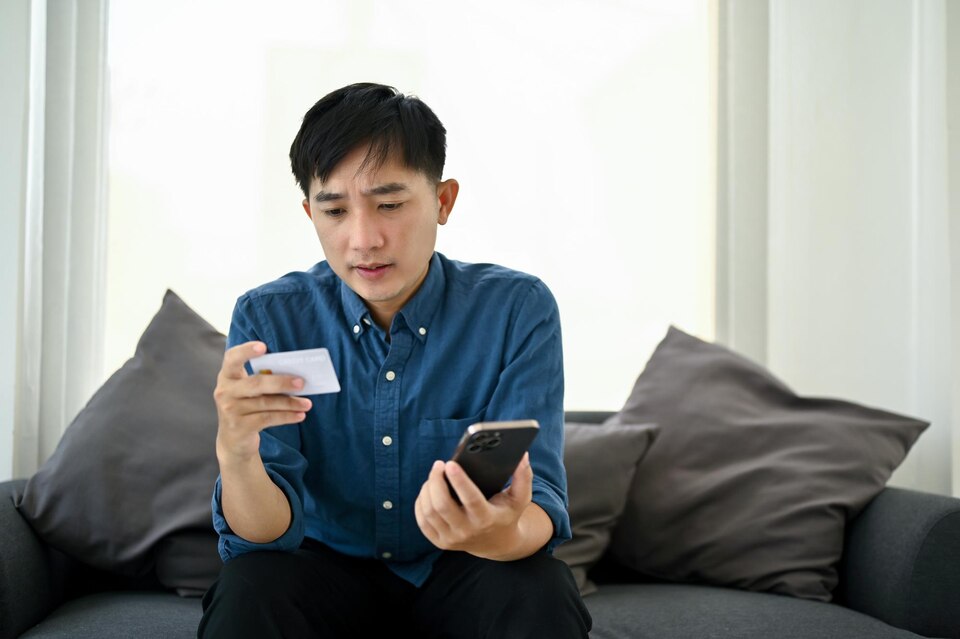 Cách tránh trả chậm thẻ tín dụng